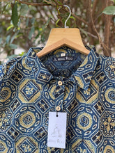 Load image into Gallery viewer, Women's Ajrakh Print Crop Shirt | Blue