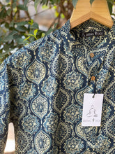 Load image into Gallery viewer, Men's Handblock Printed Short Kurta | Blue