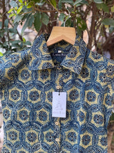 Load image into Gallery viewer, Women's Floral Ajrakh Print Crop Top Shirt | Blue