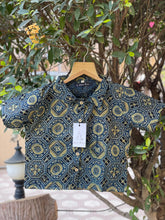 Load image into Gallery viewer, Women's Ajrakh Print Crop Shirt | Blue