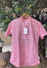Load image into Gallery viewer, Men's Hand Block Printed Short Kurta | Pink