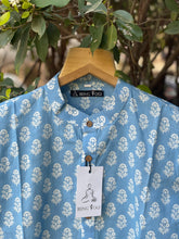 Load image into Gallery viewer, Men&#39;s Hand Block Printed Short Kurta | SkyBlue
