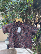 Load image into Gallery viewer, Women&#39;s Ajrakh Print Crop Shirt | Black &amp; Red
